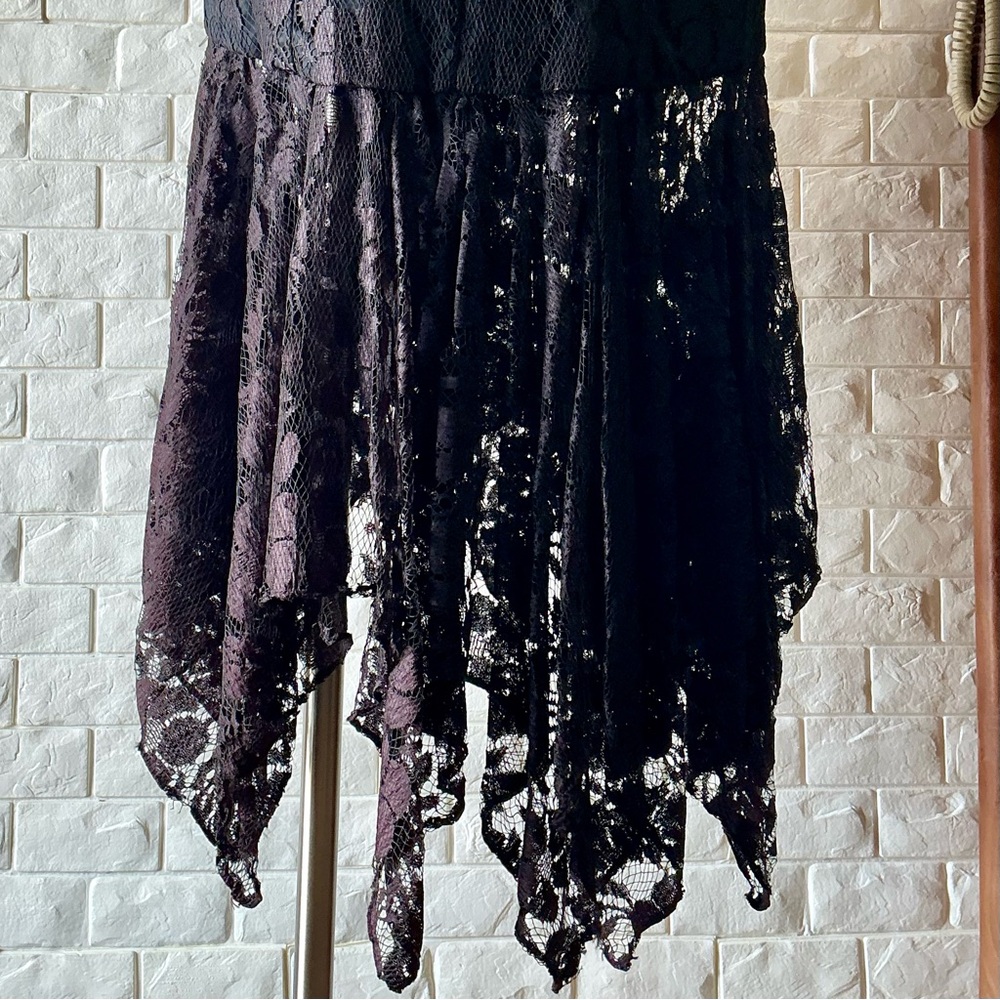 Vintage 1980s Black Lace Overlay Boned Bodice Side Ruched Ruffle Hem Midi Dress - Picture 11 of 17